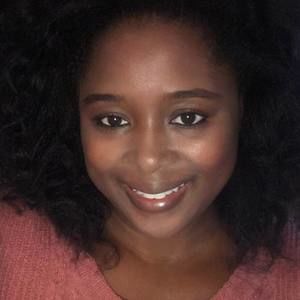 Meet your Posher, Monique